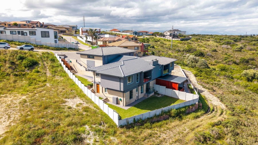 3 Bedroom Property for Sale in Seemeeu Park Western Cape
